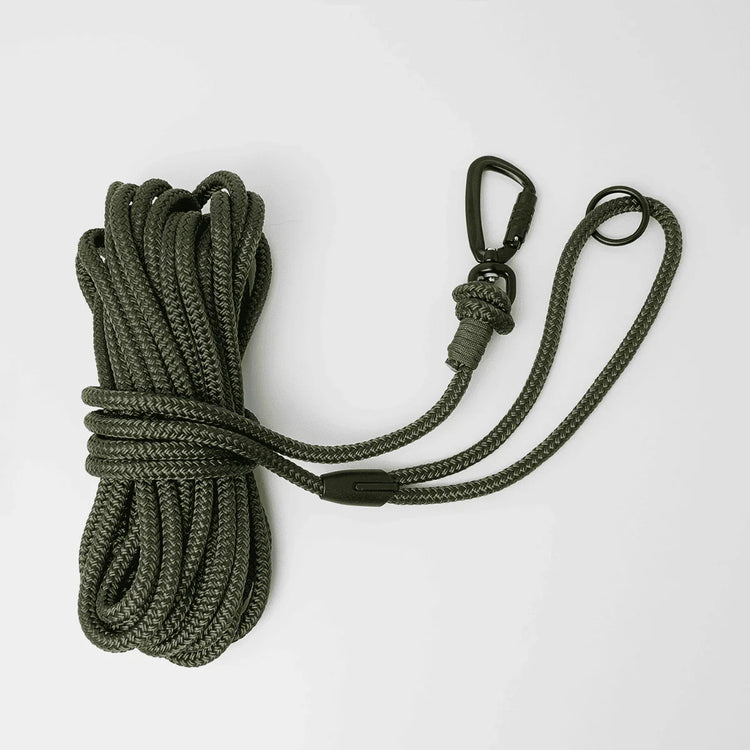 long dog lead made from rope