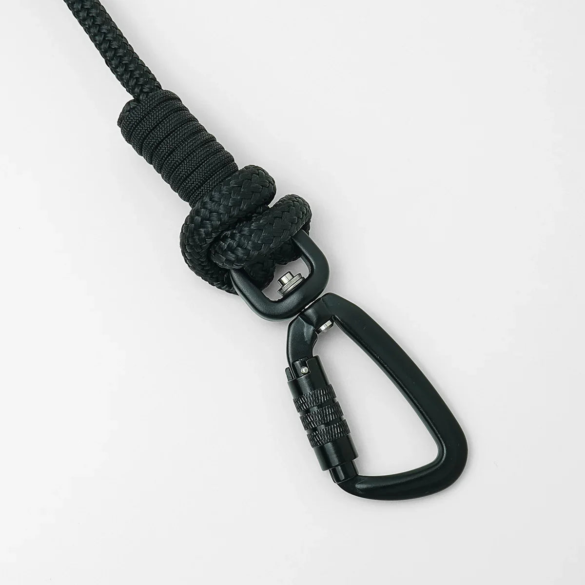Black 5m long dog lead with a black carabiner on a white background