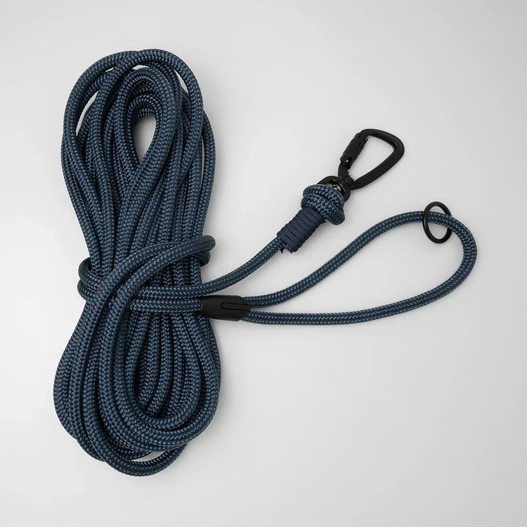 long dog lead made from rope