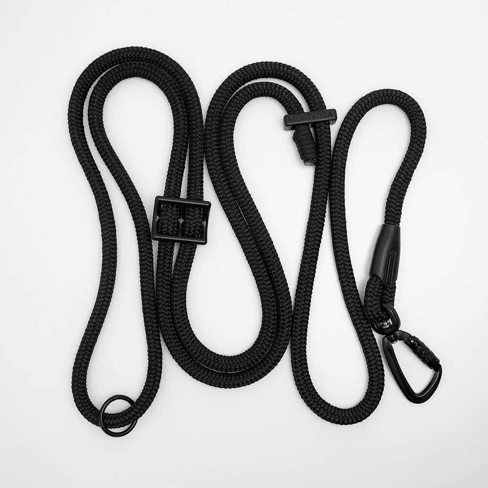 hands-free dog leash - rope dog leash with whipping detail - waist dog leash on white background